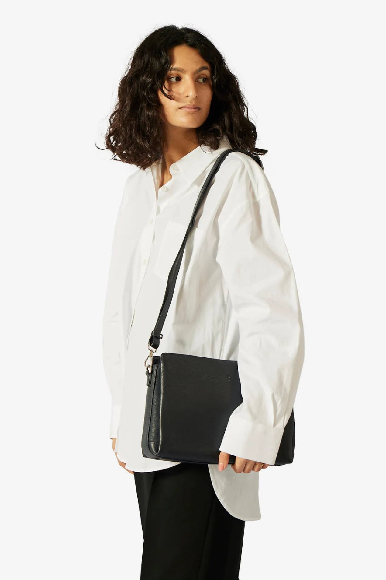 Cormorano shoulder bag Yasemin Black