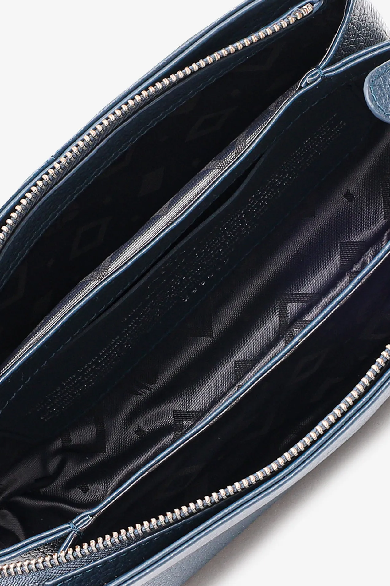 Cormorano shoulder bag Dea Petrol